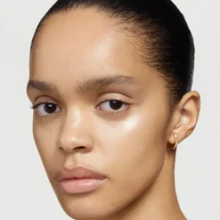 Beyond Wear Radiance Primer