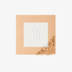 Beyond Wear Setting and Refining Powder – Medium