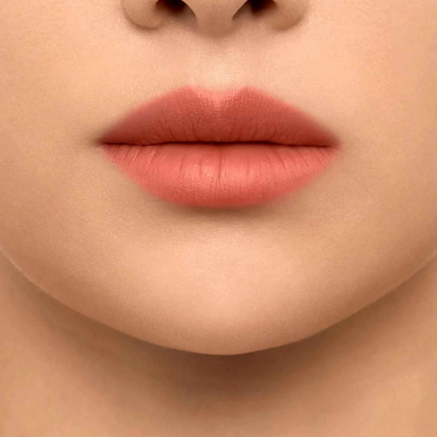Burberry Brit Matte Lip Veil – English Oak No. 652