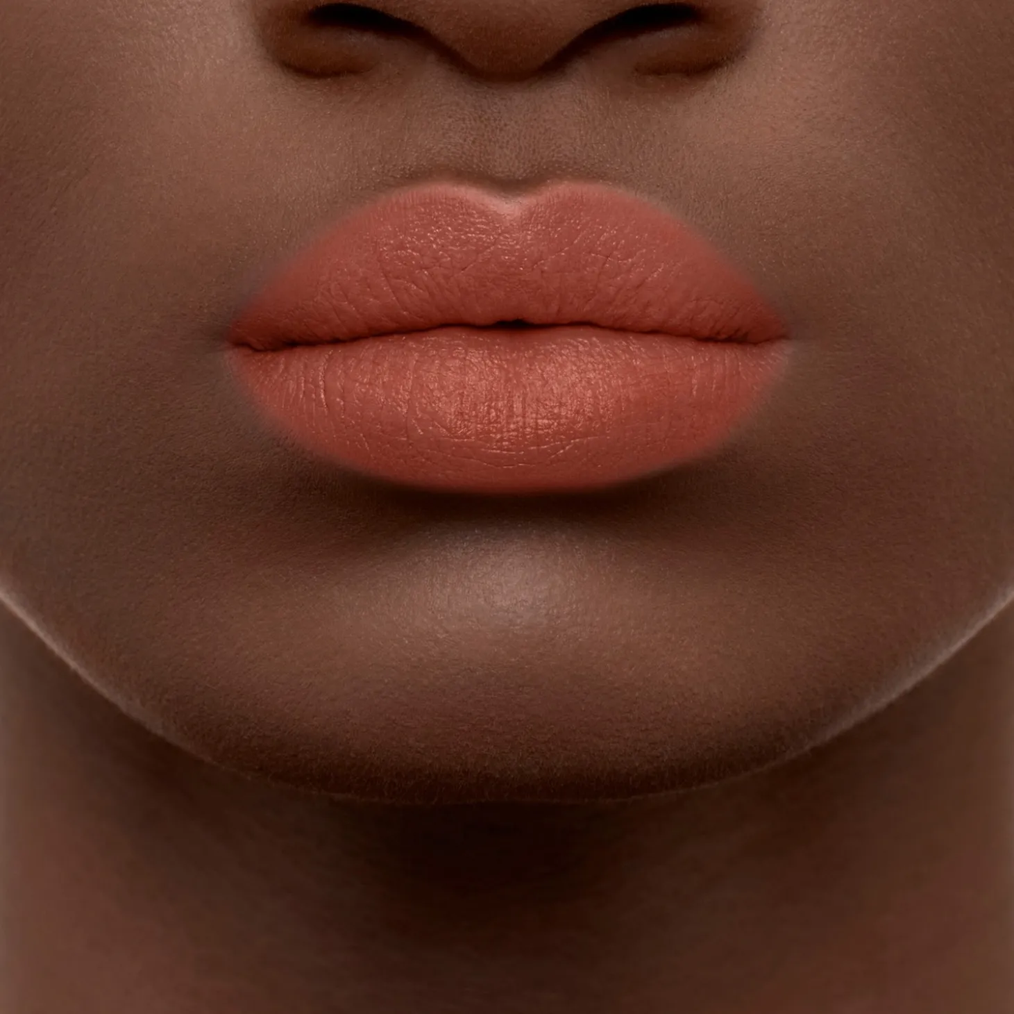Burberry Brit Matte Lip Veil – English Oak No. 652