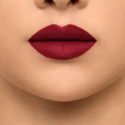 Burberry Kisses Liquid Matte – Oxblood No.97