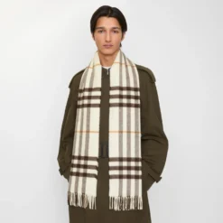 Check Cashmere Scarf