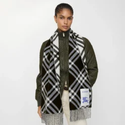 Check Cashmere Scarf