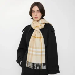 Check Cashmere Scarf