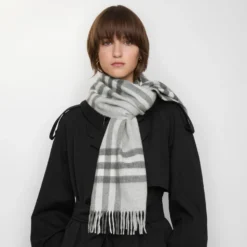 Check Cashmere Scarf