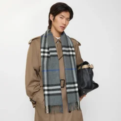 Check Cashmere Scarf