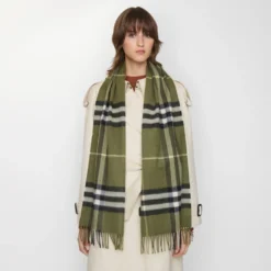 Check Cashmere Scarf
