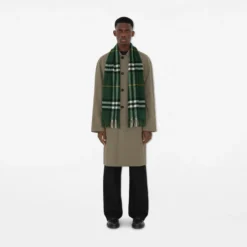 Check Cashmere Scarf