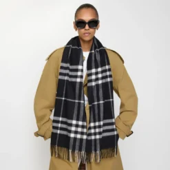 Check Cashmere Scarf