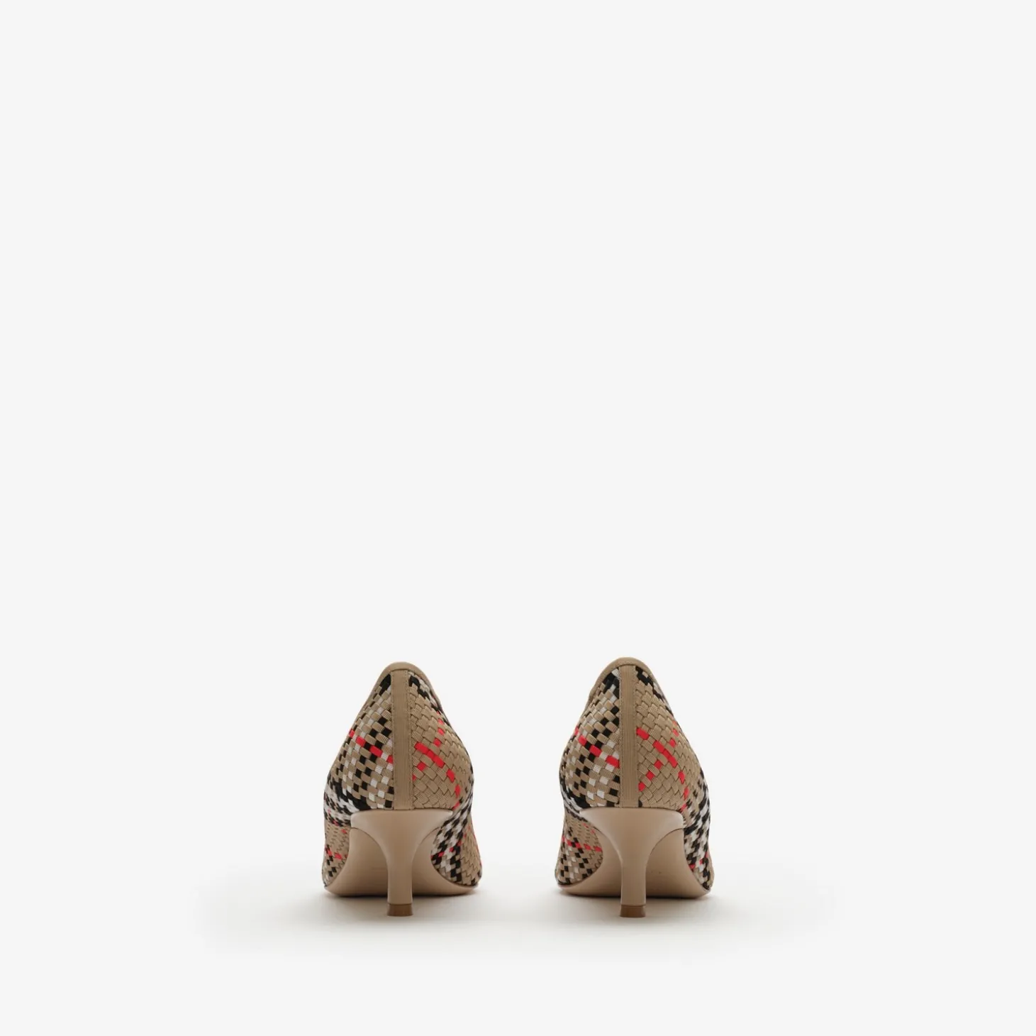 Check Dame Pumps