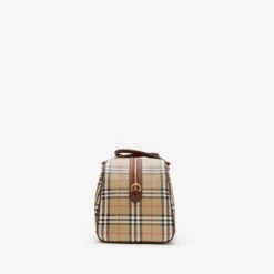 Check Holdall