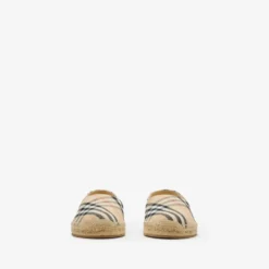 Check Mews Espadrilles