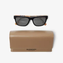 Check Rectangular Sunglasses