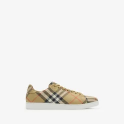 Check Set Sneakers
