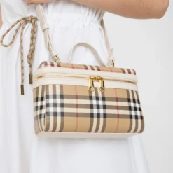 Check Vanity Bag​