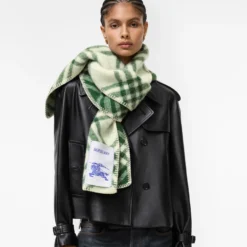 Check Wool Scarf