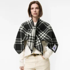 Check Wool Scarf Capelet