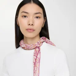 Daisy Silk Scarf
