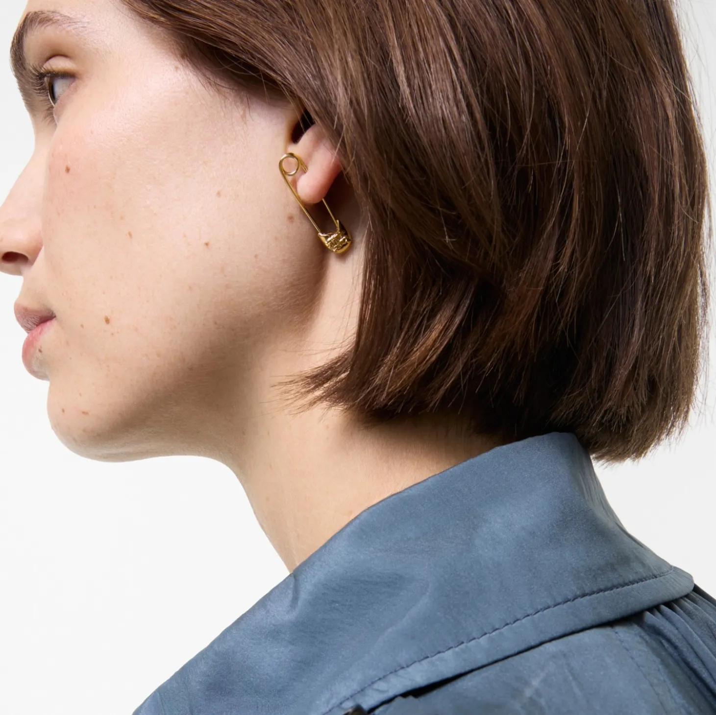 Knight Pin Earrings