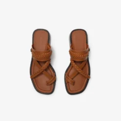 Leather Baez Sandals​