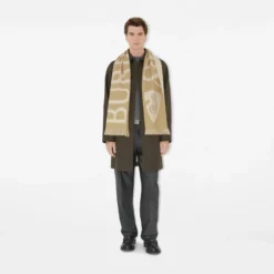 Logo Wool Scarf