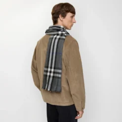 Reversible Check Wool Silk Scarf