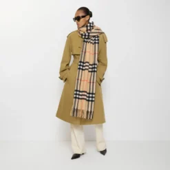 Wide Check Cashmere Scarf