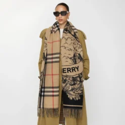 Wide Gallant Knight Cashmere Scarf